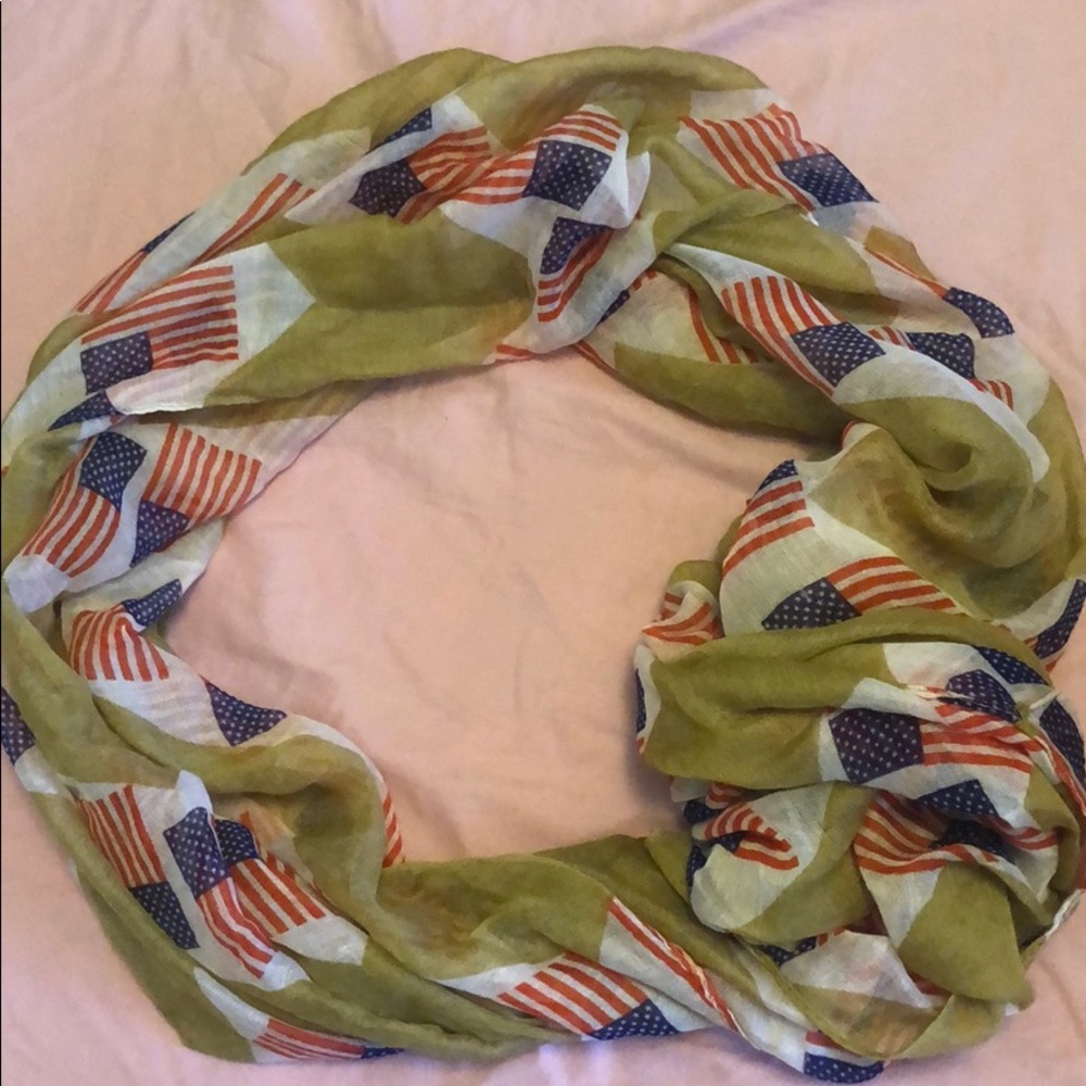 Brown American flag infinity scarf